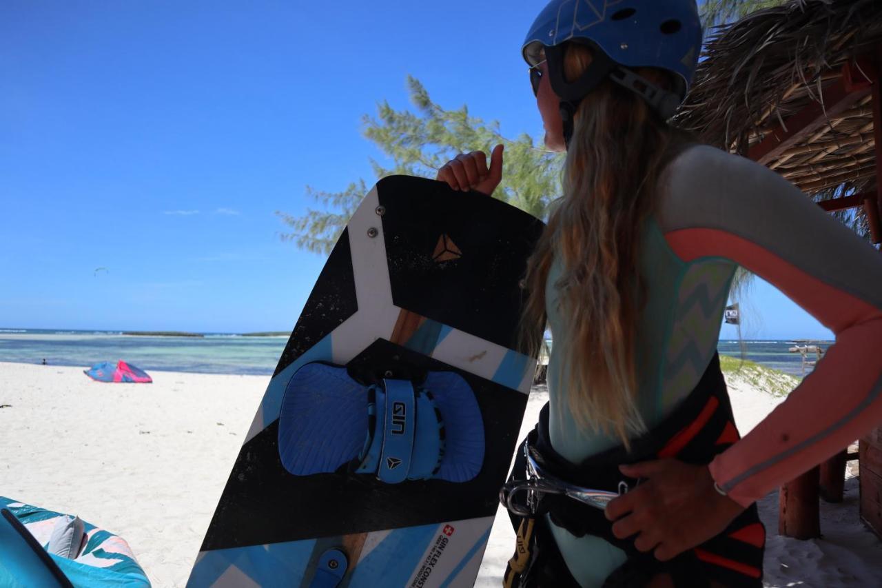 Ocean Lodge Kite & Windsurf Antsiranana Eksteriør billede