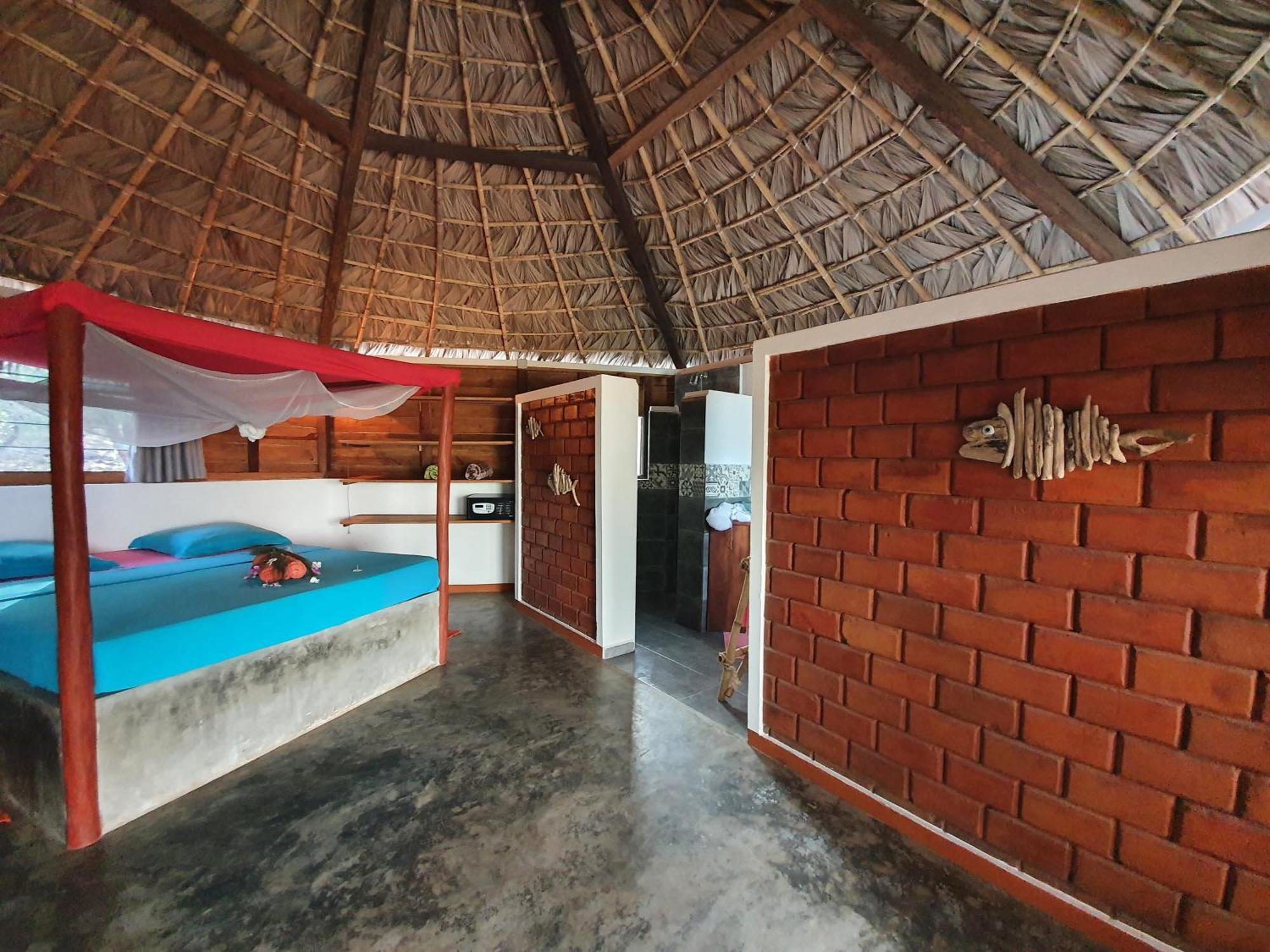 Ocean Lodge Kite & Windsurf Antsiranana Eksteriør billede