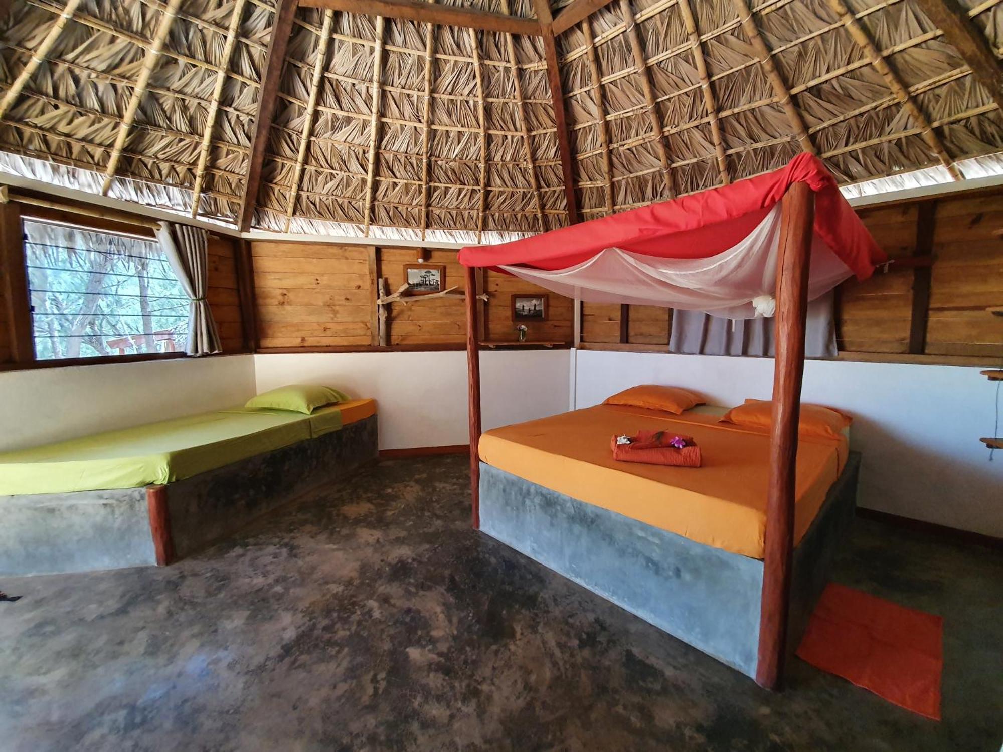 Ocean Lodge Kite & Windsurf Antsiranana Eksteriør billede