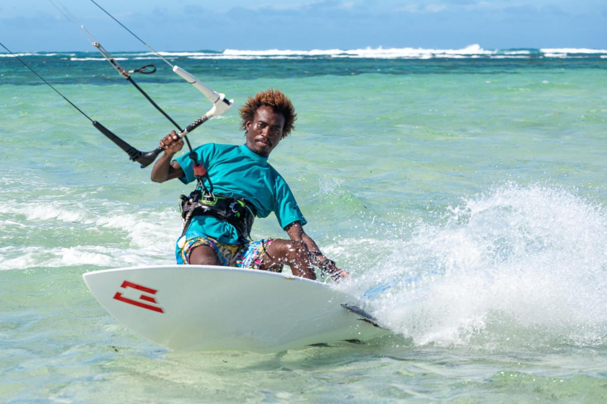 Ocean Lodge Kite & Windsurf Antsiranana Eksteriør billede